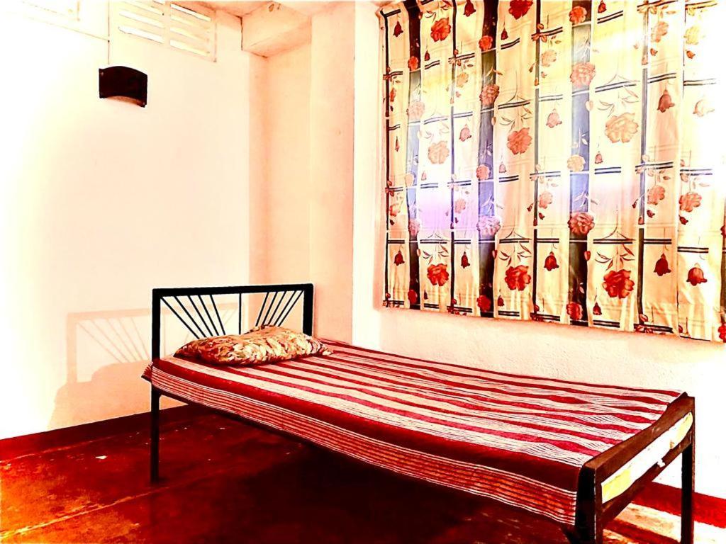 Coca Cola Hostel Malabe Esterno foto